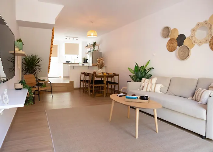 別荘 Romi's Vacation Townhouse