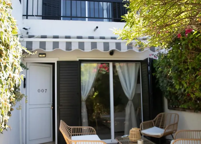 Romi's Vacation Townhouse 別荘 *