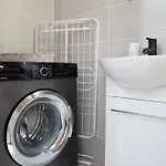 Romi's Vacation Townhouse