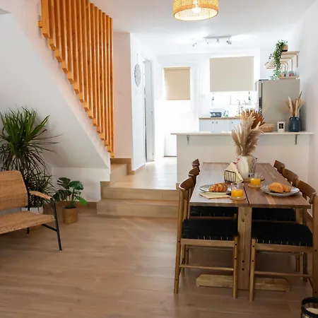 Romi's Vacation Townhouse