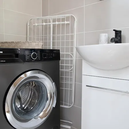 Romi's Vacation Townhouse